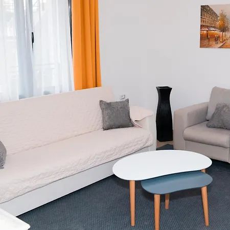 Kristal Apartamento