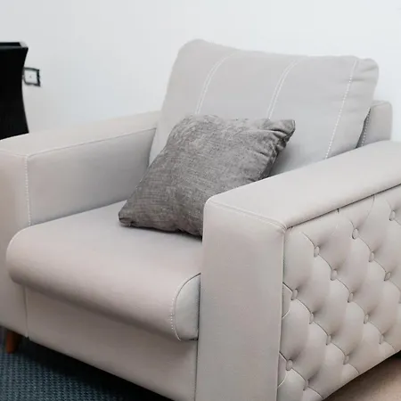 Kristal Apartman *