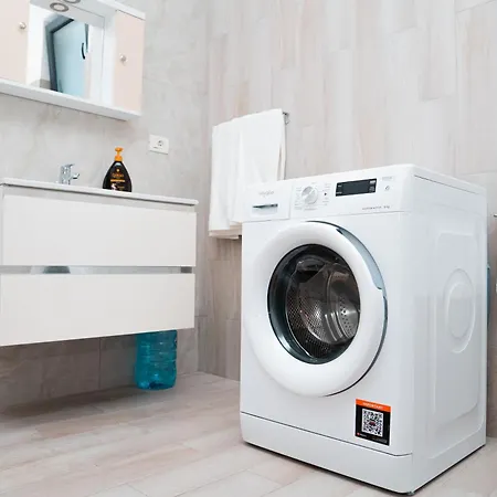 Kristal Apartman *